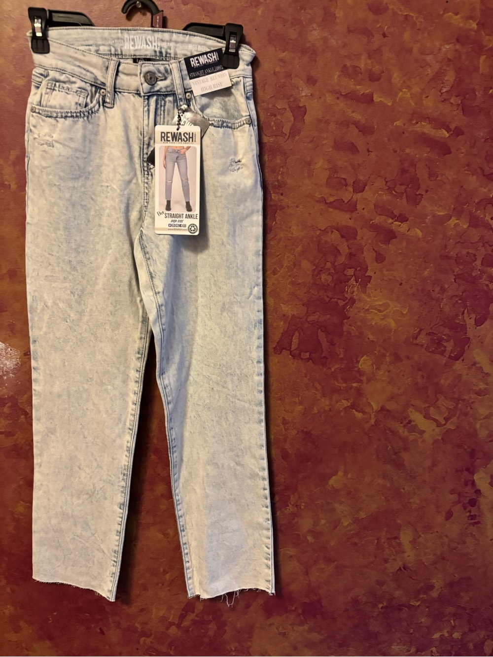 Rewash Light Washed Straight Ankle/Cropped Jeans